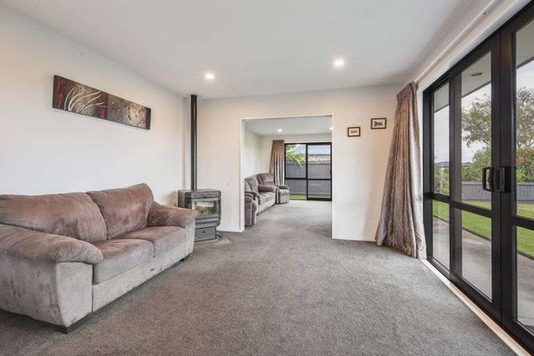 Photo of property in 16 Sandy Avenue, New Brighton, Christchurch, 8083