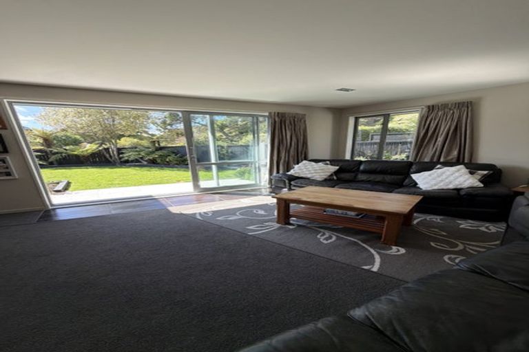 Photo of property in 63a Bay View Road, Moncks Bay, Christchurch, 8081