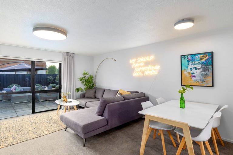 Photo of property in 1/10 Mayfair Street, Riccarton, Christchurch, 8011