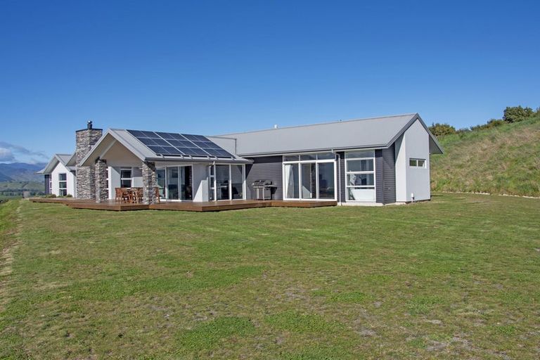 Photo of property in 70 Teapot Valley Road, Brightwater, 7091