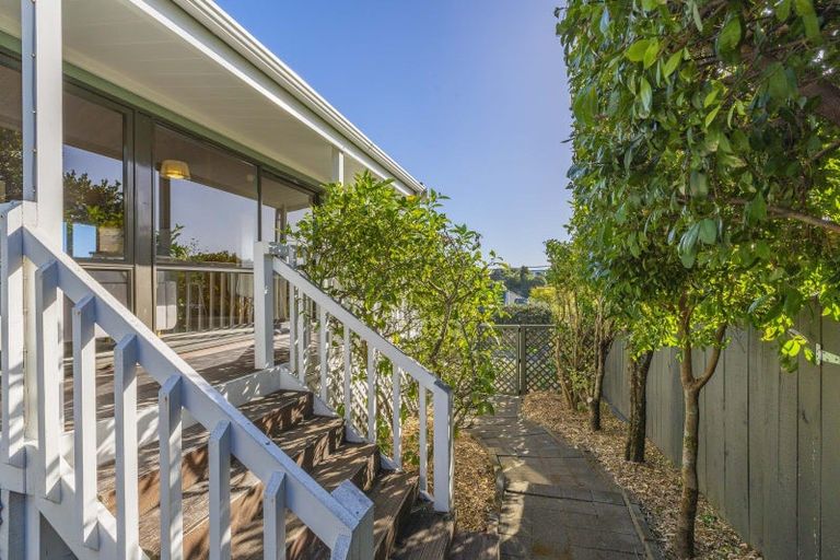 Photo of property in 56a Glen Road, Raumati South, Paraparaumu, 5032