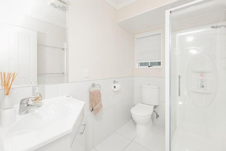 Photo of property in 23a Sunbrae Grove, Mount Maunganui, 3116