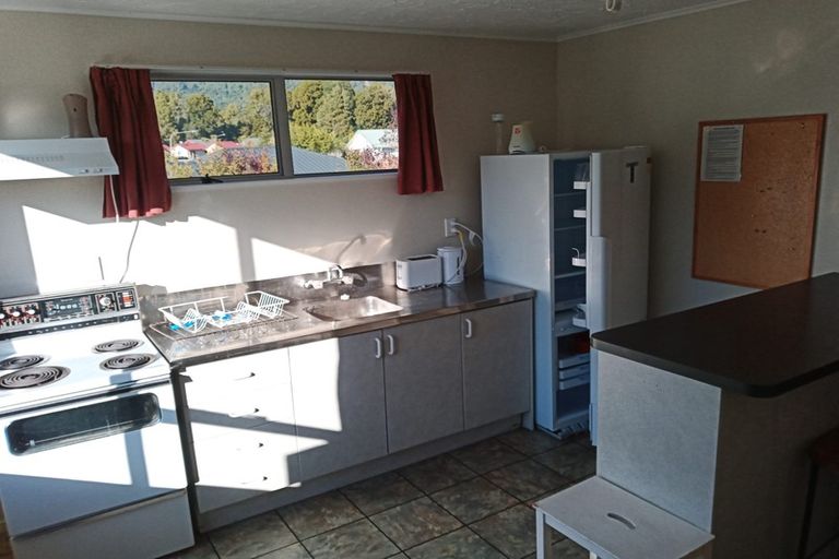 Photo of property in 9 Pekanga Drive, Fox Glacier, 7886