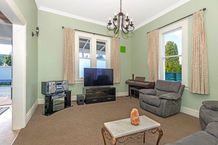 Photo of property in 166 Stout Street, Mangapapa, Gisborne, 4010