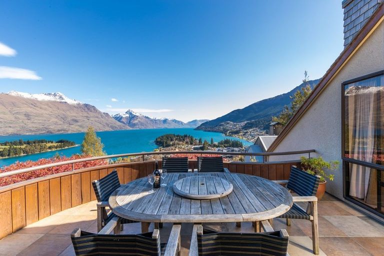 Photo of property in 23 Edinburgh Drive, Queenstown, 9300