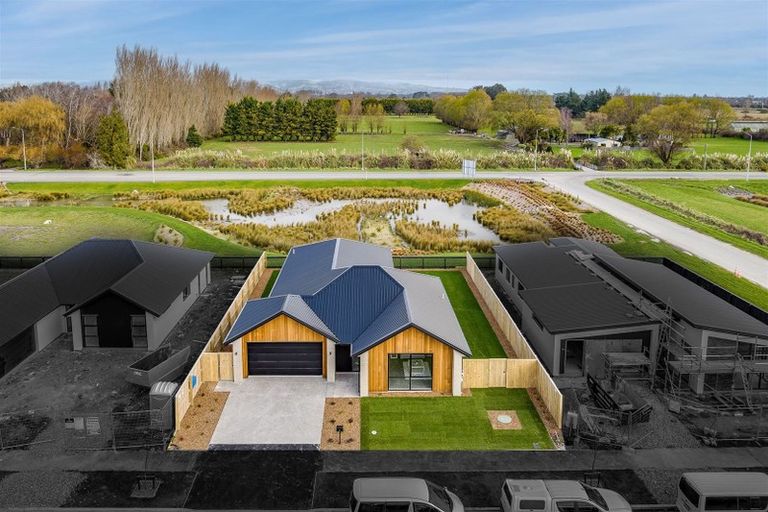 Photo of property in 9 Mills Road, Marshland, Christchurch, 8051