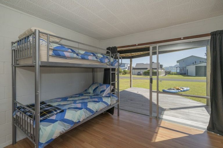 Photo of property in 180 Captain Cook Road, Cooks Beach, Whitianga, 3591