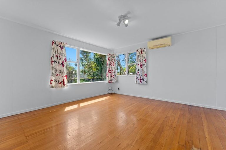 Photo of property in 1/117 Parkhurst Road, Parakai, 0830