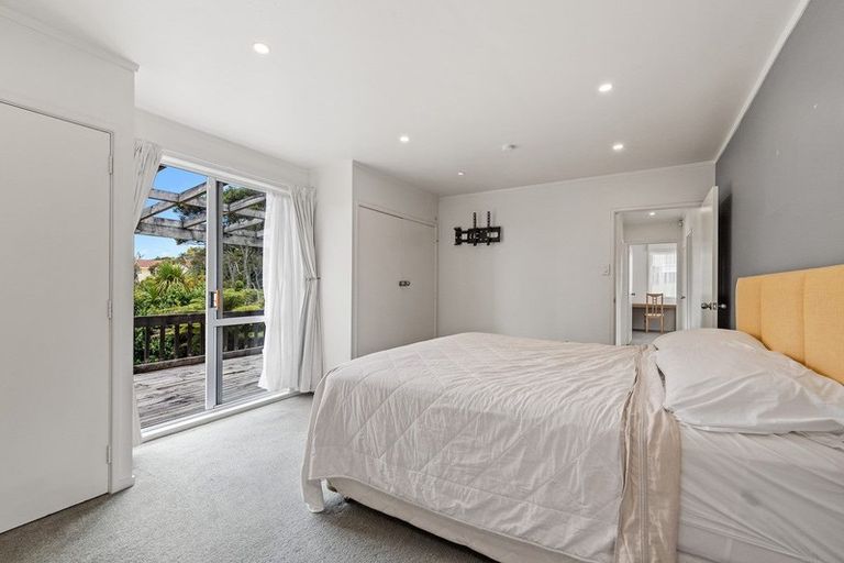Photo of property in 9 Glenwood Avenue, Birkenhead, Auckland, 0626