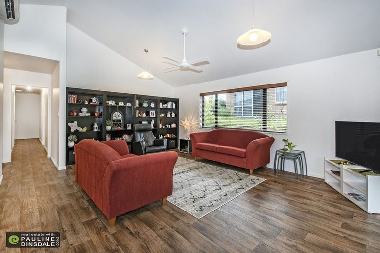 Photo of property in 20 Taiko Street, Horahora, Whangarei, 0110