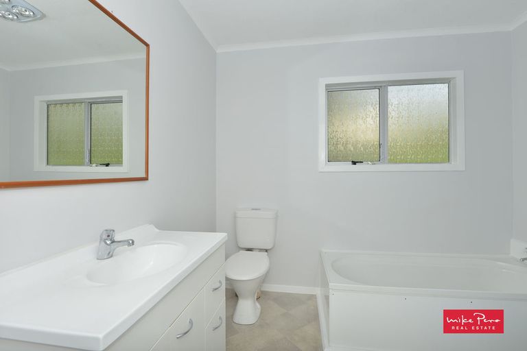 Photo of property in 18 Raewyn Street, Morningside, Whangarei, 0110