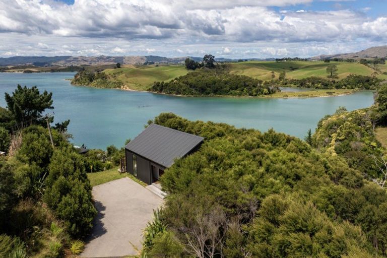 Photo of property in 64a Greenslade Road, Raglan, 3295
