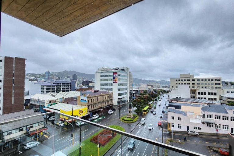 Photo of property in Alpha Apartments, 703/4 Elizabeth Street, Mount Victoria, Wellington, 6011