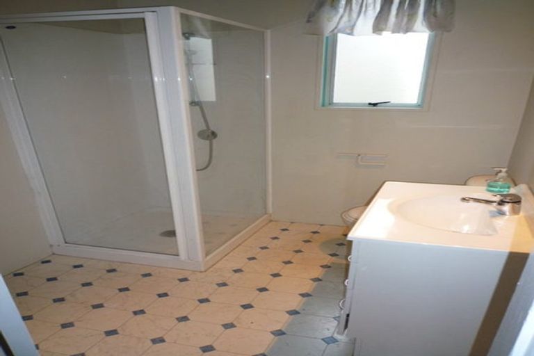 Photo of property in 58 Manor Place, Dunedin Central, Dunedin, 9016