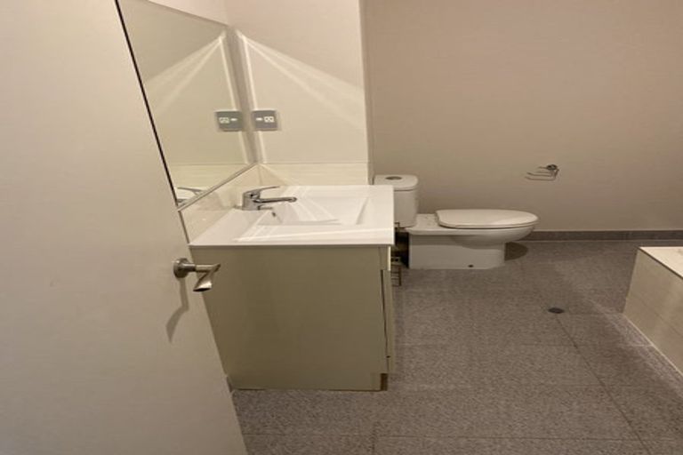 Photo of property in 31c/132 Stancombe Road, Flat Bush, Auckland, 2016