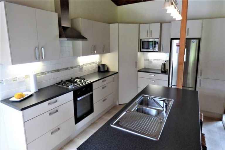 Photo of property in 42 Kendall Road, Kerikeri, 0230