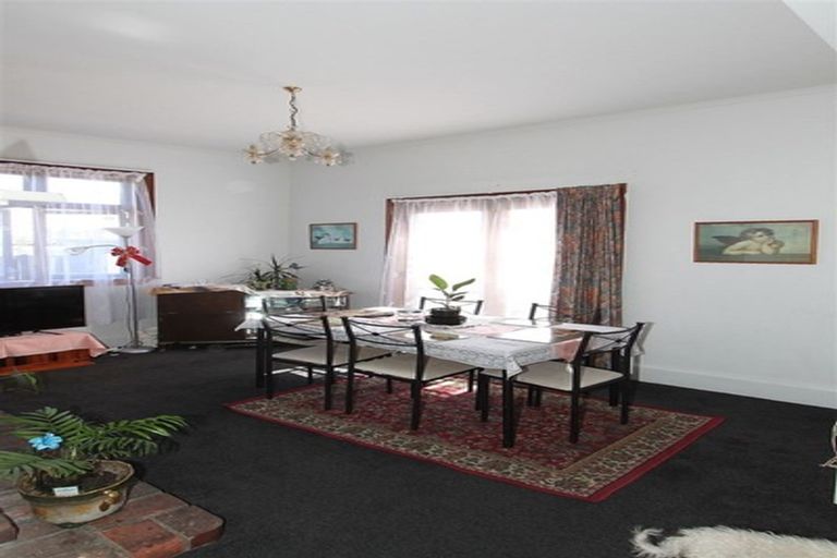 Photo of property in 176 Seaview Road, New Brighton, Christchurch, 8061