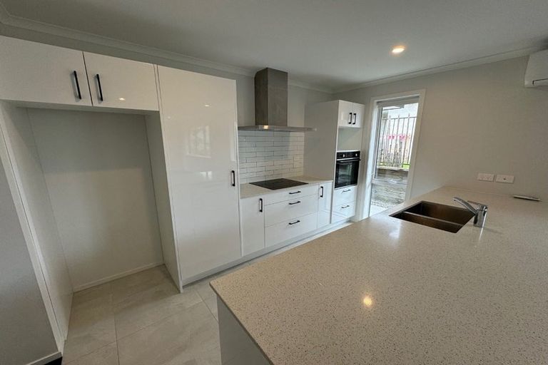 Photo of property in 8 Tangata Way, Omokoroa, 3114