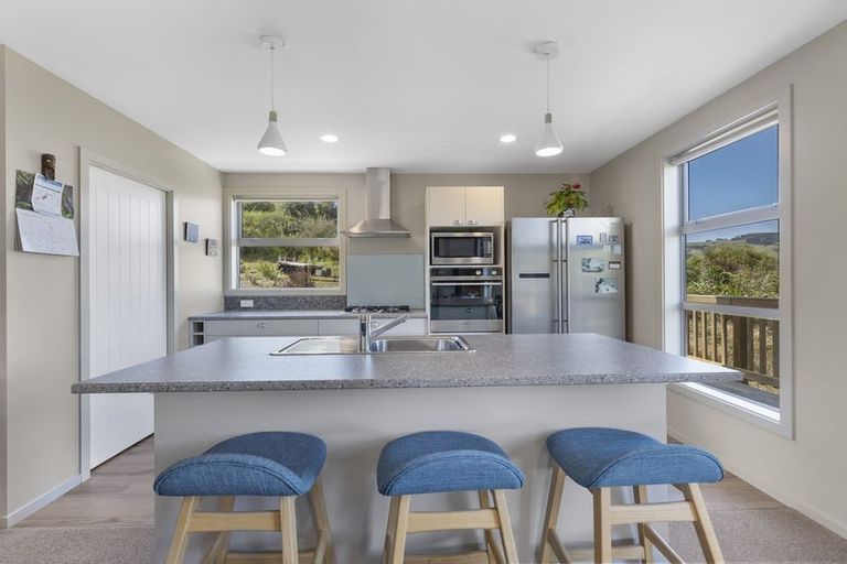 Photo of property in 30 Raynbird Street, Company Bay, Dunedin, 9014