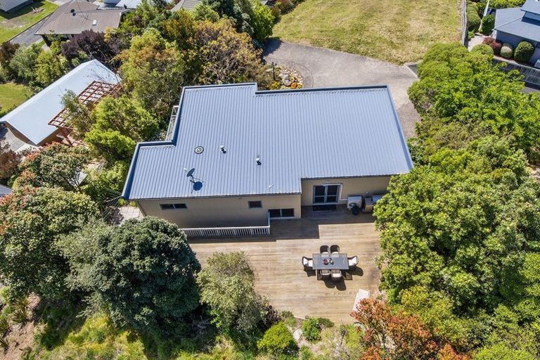Photo of property in 10 Torlesse Drive, Kaiteriteri, Motueka, 7197