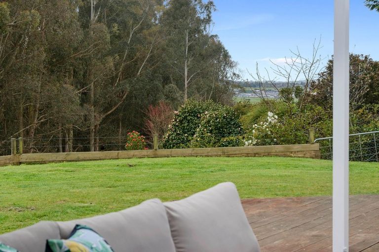 Photo of property in 124 Acacia Heights Drive, Acacia Bay, Taupo, 3385
