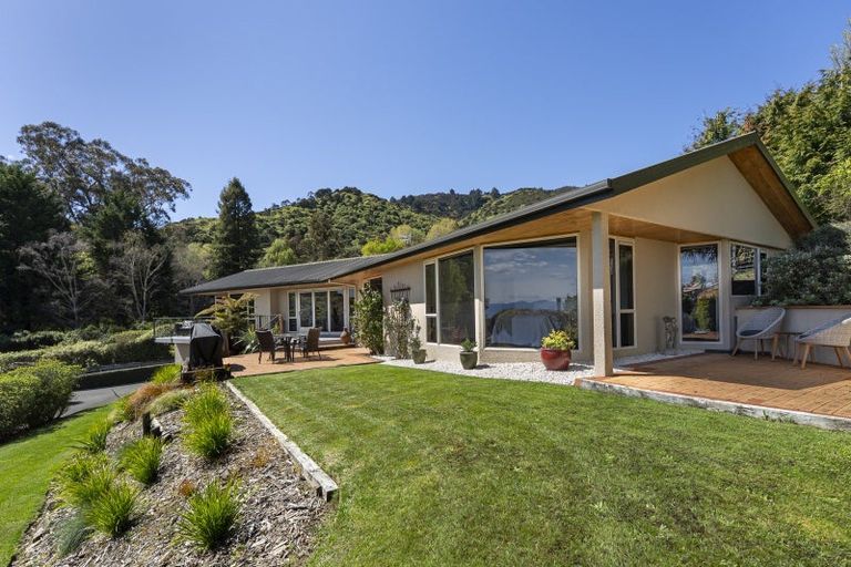 Photo of property in 6 Strathaven Place, Atawhai, Nelson, 7010