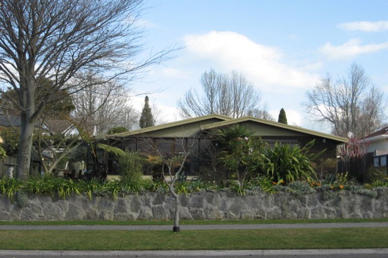 Photo of property in 28 Devon Street, Glenholme, Rotorua, 3010
