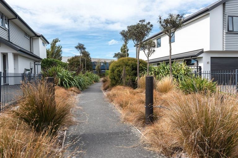 Photo of property in 7 Harston Place, Wigram, Christchurch, 8042