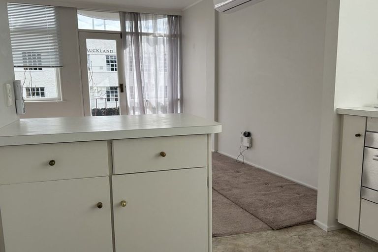 Photo of property in 4/58 Mountain Road, Epsom, Auckland, 1023