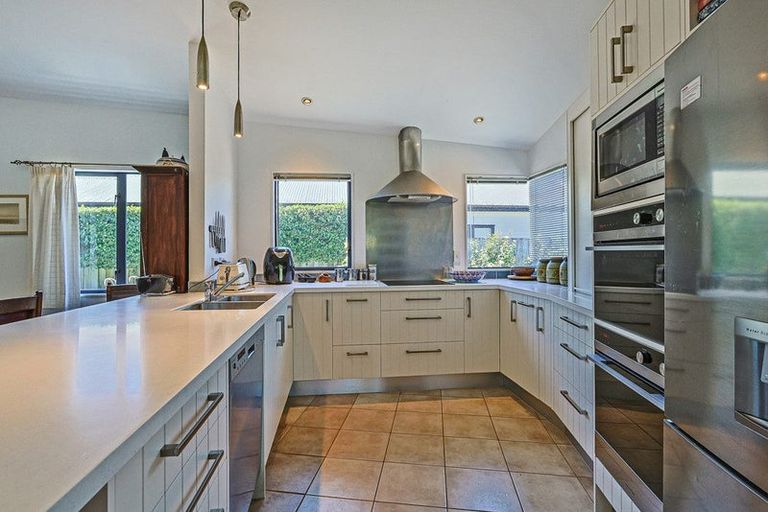 Photo of property in 4 Kentia Place, Havelock North, 4130