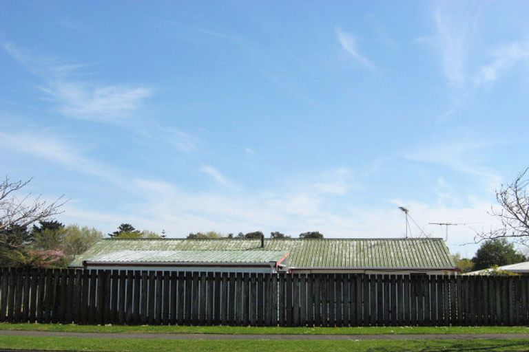 Photo of property in 9 Karamea Street, Whalers Gate, New Plymouth, 4310