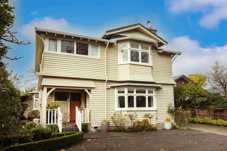 Photo of property in 34 Innes Road, St Albans, Christchurch, 8052