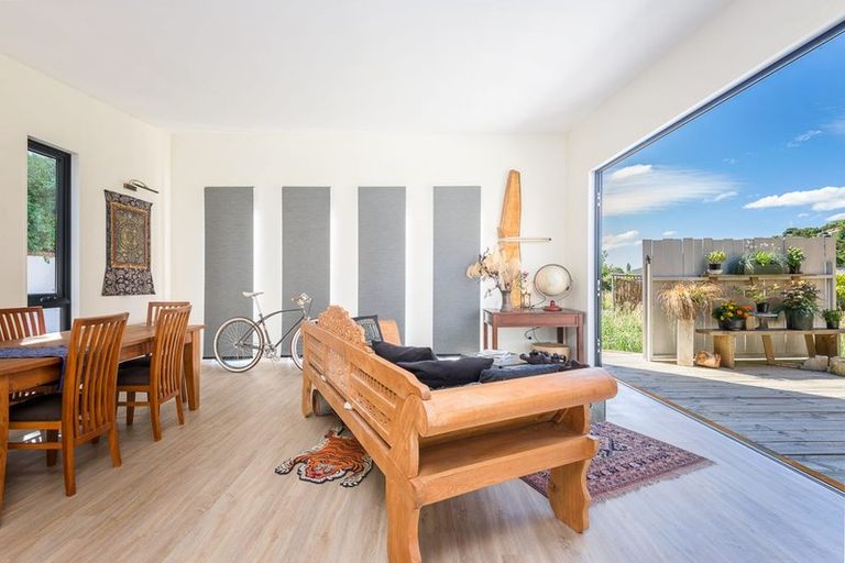 Photo of property in 3 Plumwood Lane, Cashmere, Christchurch, 8022