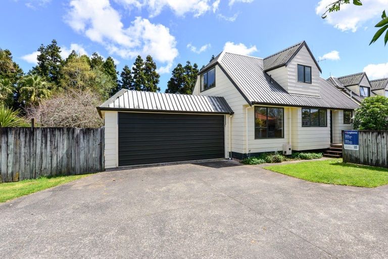 Photo of property in 21b Rimmington Drive, Hamilton Lake, Hamilton, 3204