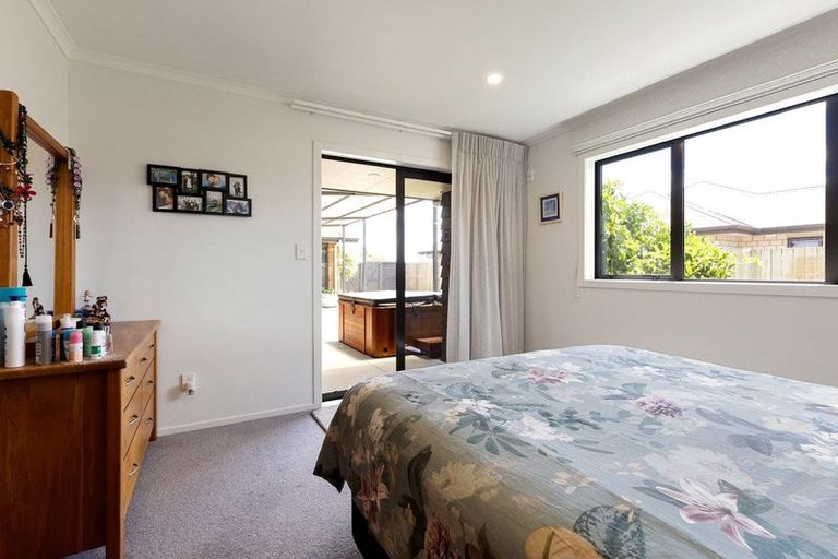 Photo of property in 18 Watkins Road, Cambridge, 3434