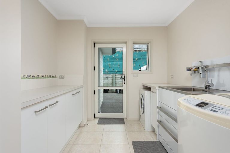 Photo of property in 15 Allanah Place, Te Puke, 3119