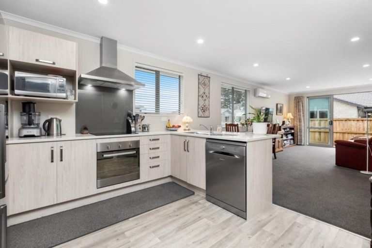 Photo of property in 8/162 Waihi Road, Judea, Tauranga, 3110