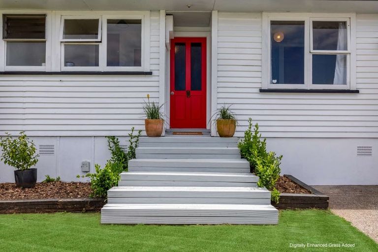 Photo of property in 14 Smiths Road, Matua, Tauranga, 3110