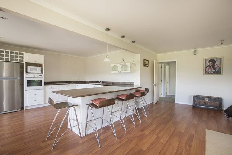 Photo of property in 750 Kaiwaka-mangawhai Road, Hakaru, Wellsford, 0975