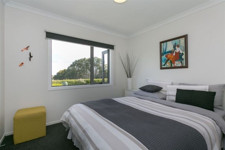 Photo of property in 281 Upland Road, Tarurutangi, New Plymouth, 4372