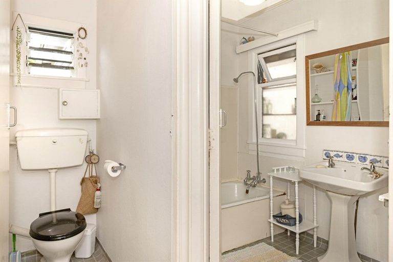 Photo of property in 25 Douglas Street, Okitu, Gisborne, 4010