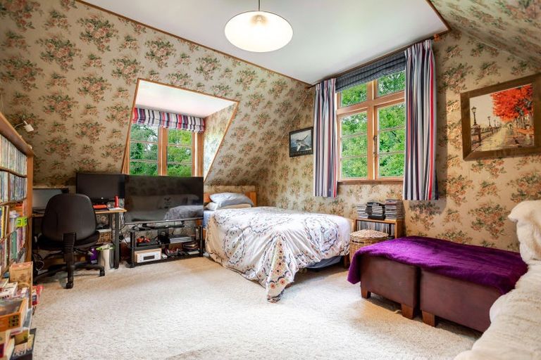 Photo of property in 16 Wahipai Close, Dannevirke, 4977