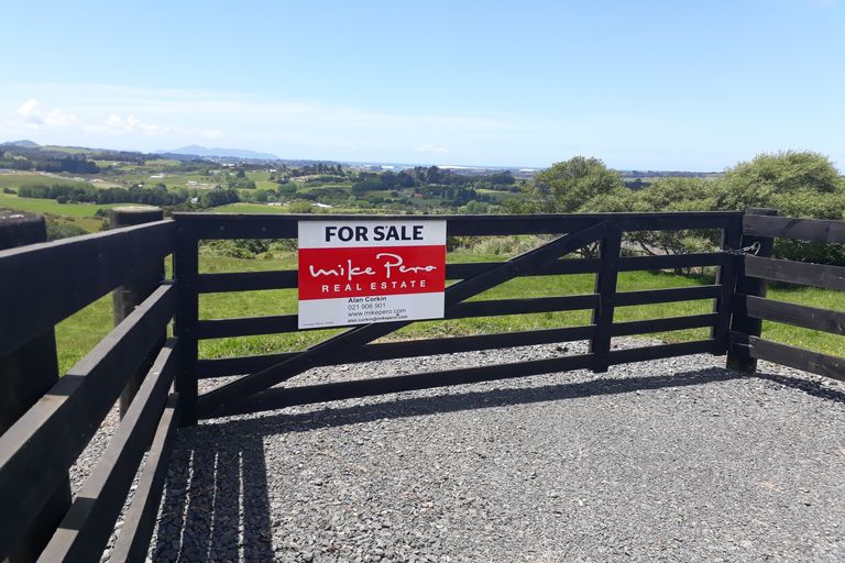 Photo of property in 296 Devich Road, Mangawhai, Kaiwaka, 0573