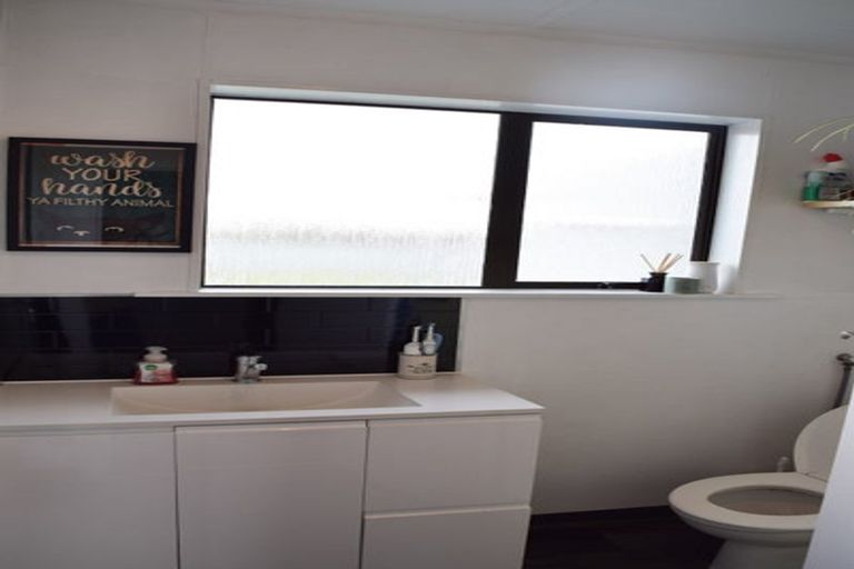 Photo of property in 35 Whitcombe Street, Temuka, 7920