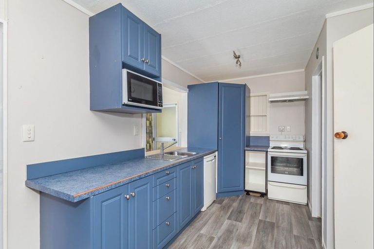 Photo of property in 31 Hydrabad Drive, Waitarere Beach, Levin, 5510