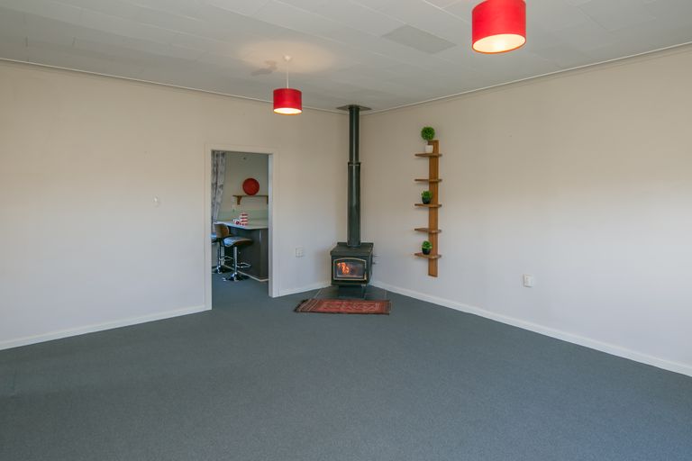 Photo of property in 14 Hobbs Street, Hororata, 7572