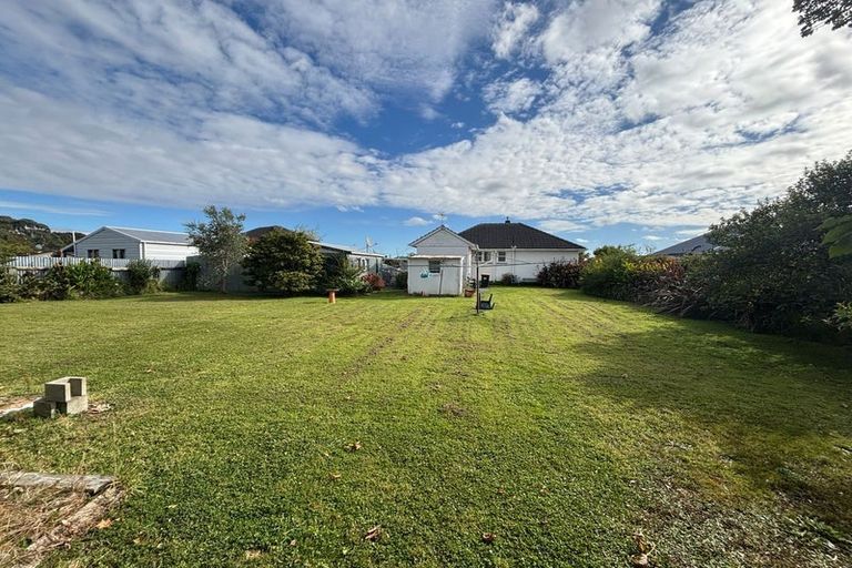Photo of property in 71 Clyde Crescent, Roslyn, Palmerston North, 4414