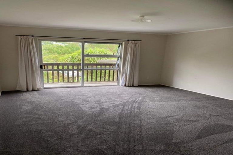 Photo of property in 73 Cherrington Road, Clevedon, Papakura, 2582