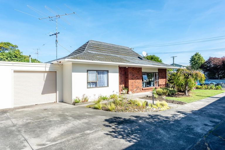 Photo of property in 277 Aberdeen Road, Gisborne, 4010