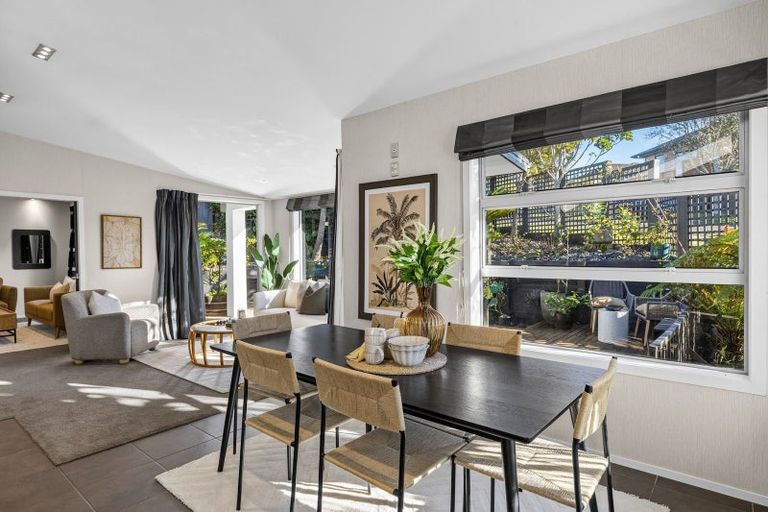 Photo of property in 5 Veda Place, Pyes Pa, Tauranga, 3112